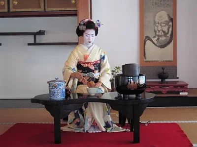 Toshihana_tea_ceremony.webp