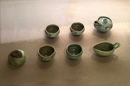 440px-Aichi_Prefectural_Ceramic_Museum_(91).jpg