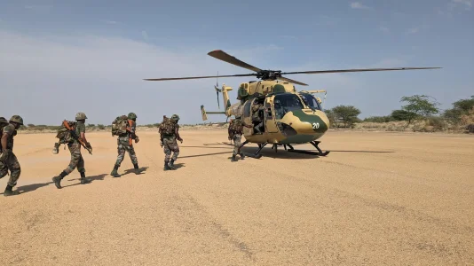 F9lCT2BbwAARsSL.jpeg