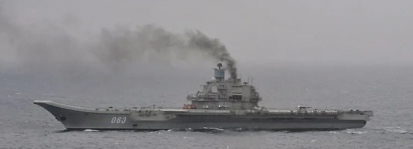 1024px-HMS_Liverpool_Escorts_Russian_Carrier_Admiral_Kuznetsov_MOD_45153590_(cropped).webp