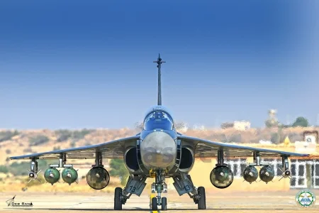 LCA Tejas bomb dual-rack.webp