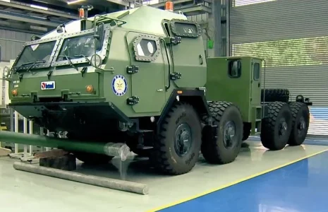 new-8x8-high-mobility-vehicle-by-drdo-beml.webp