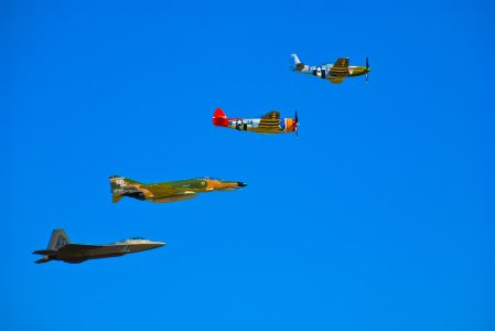 USAF_Heritage_Flight_performed_at_the_Wings_Over_Houston_air_show.jpg