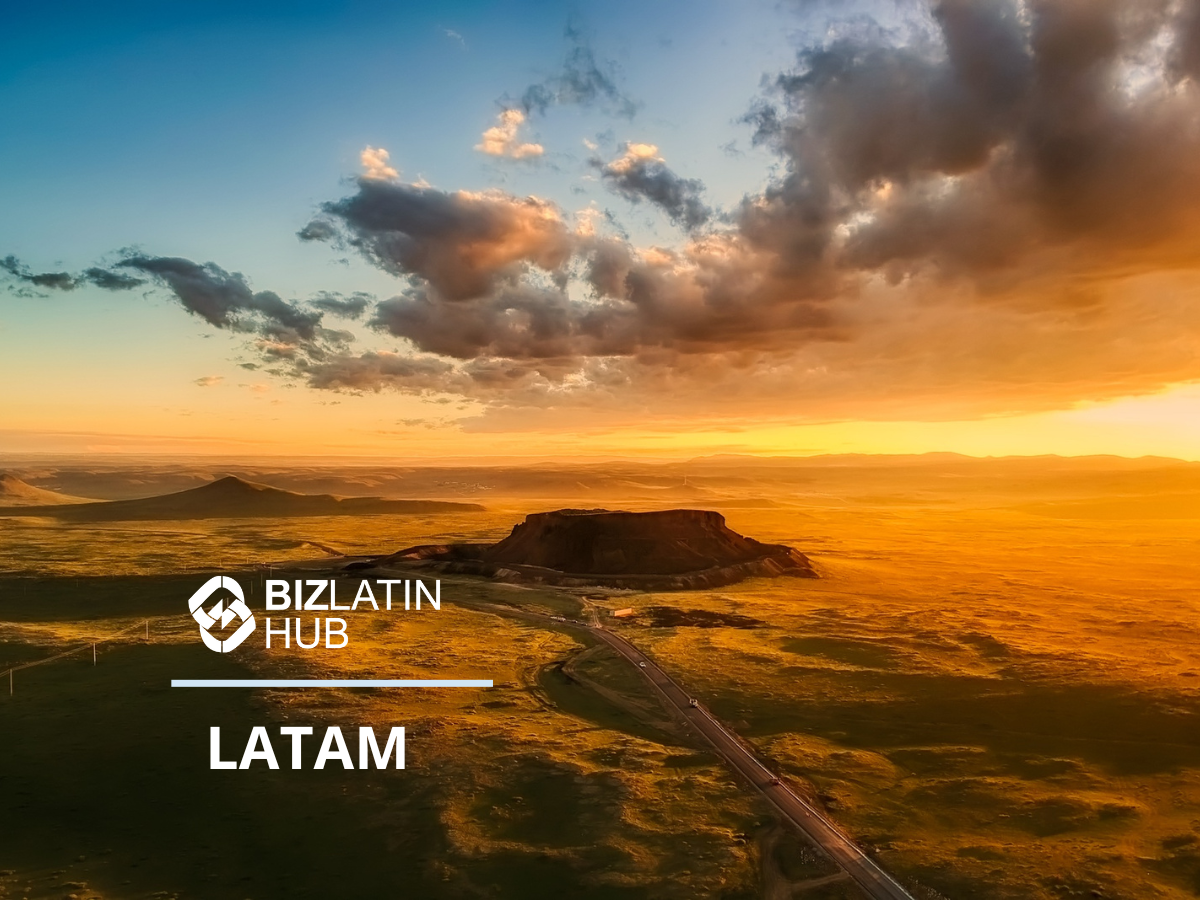 www.bizlatinhub.com